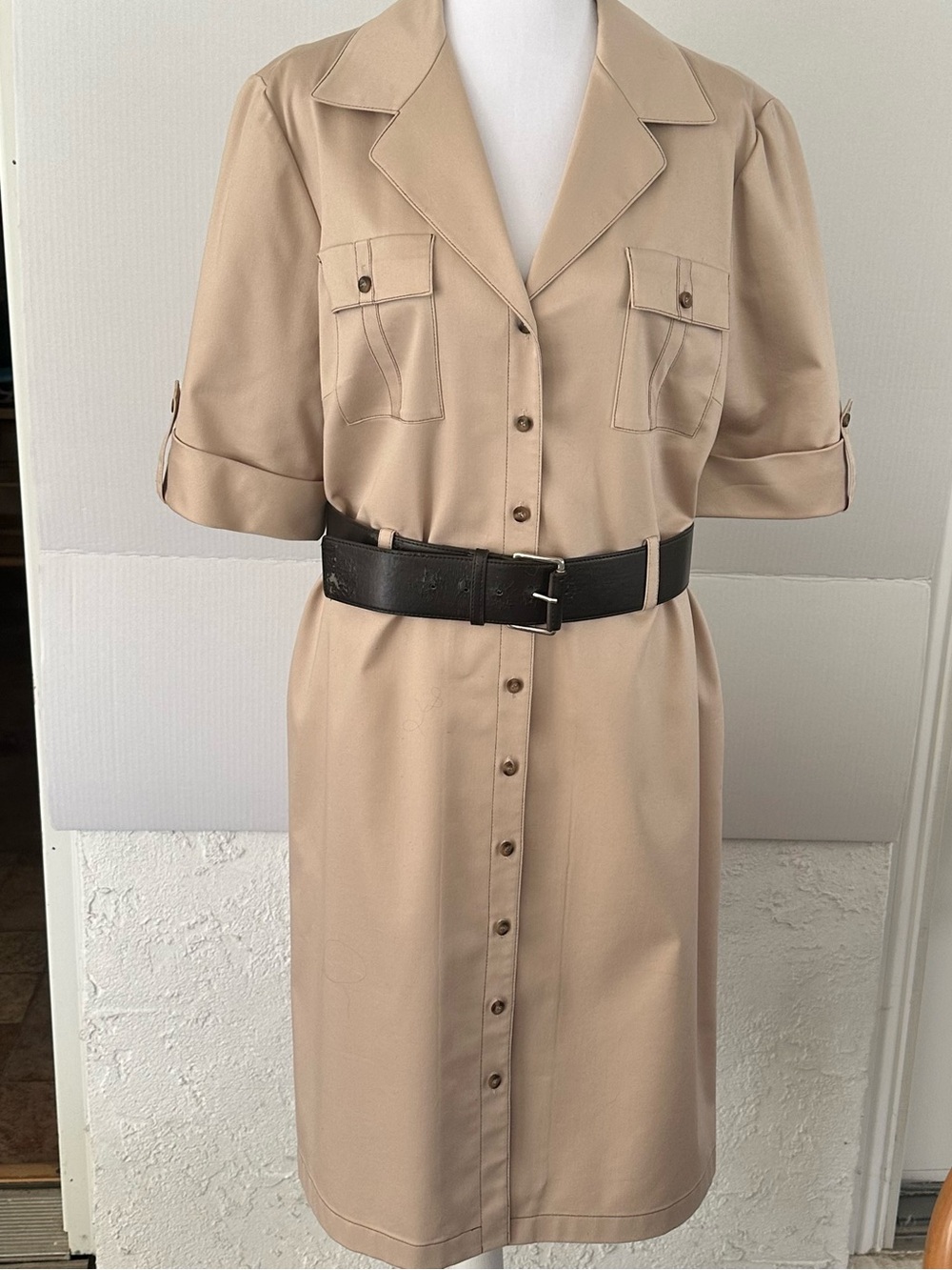 Tahari Beige Shirt Midi Dress / Coat with Brown Belt
